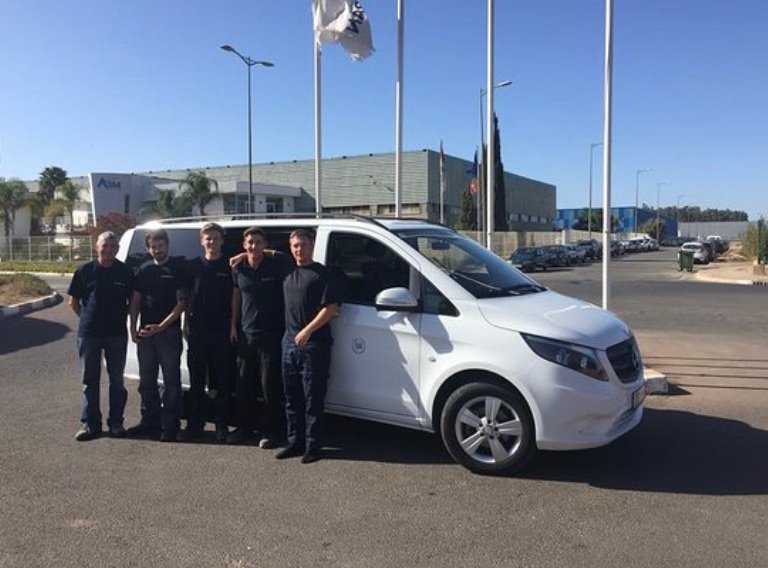 Tamaris Golden Tours private driver team in Morocco